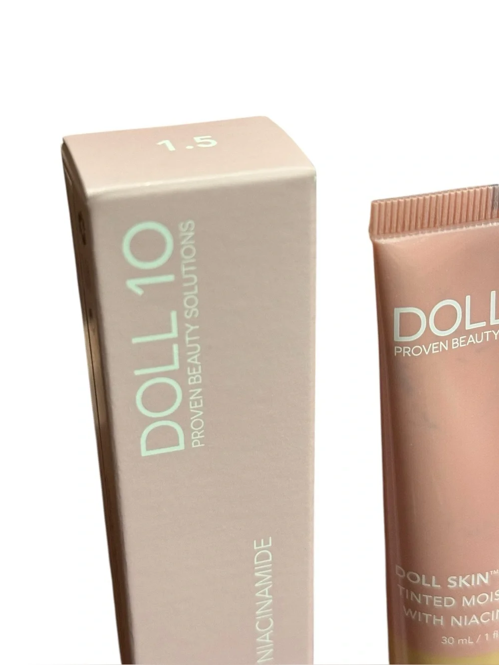 Doll 10 Genius Tinted Moisturizer 1oz 20ml New In Box